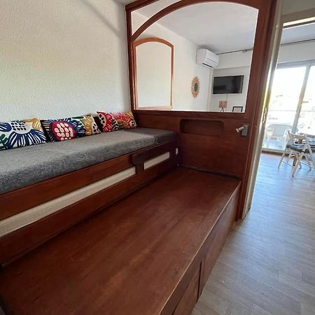 Port De Hyeres Studio 2 A 4 Personnes Avec Parking Екстериор снимка